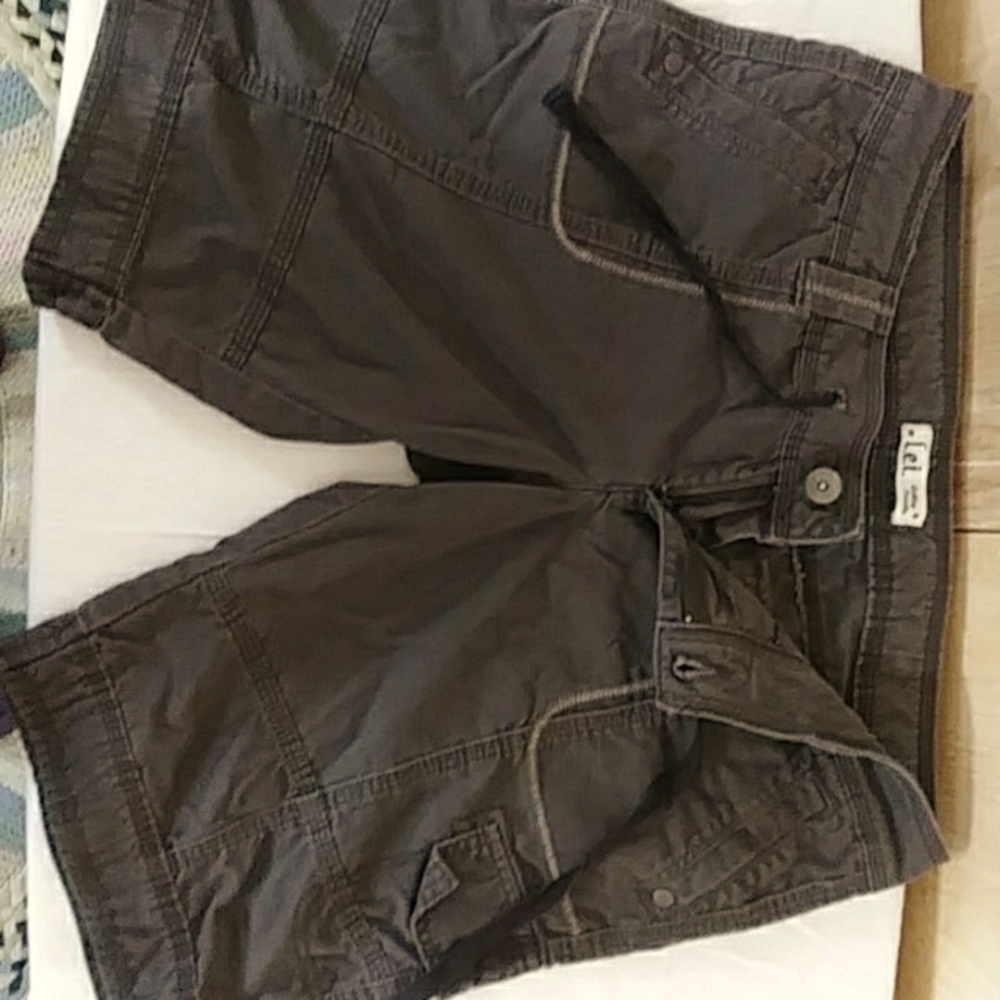 L.E.I. Shorts